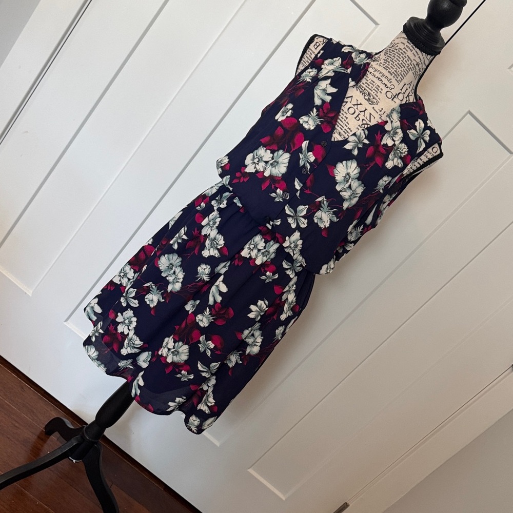 41 Hawthorn Navy Floral Mini Dress with White and Burgundy Flowers
